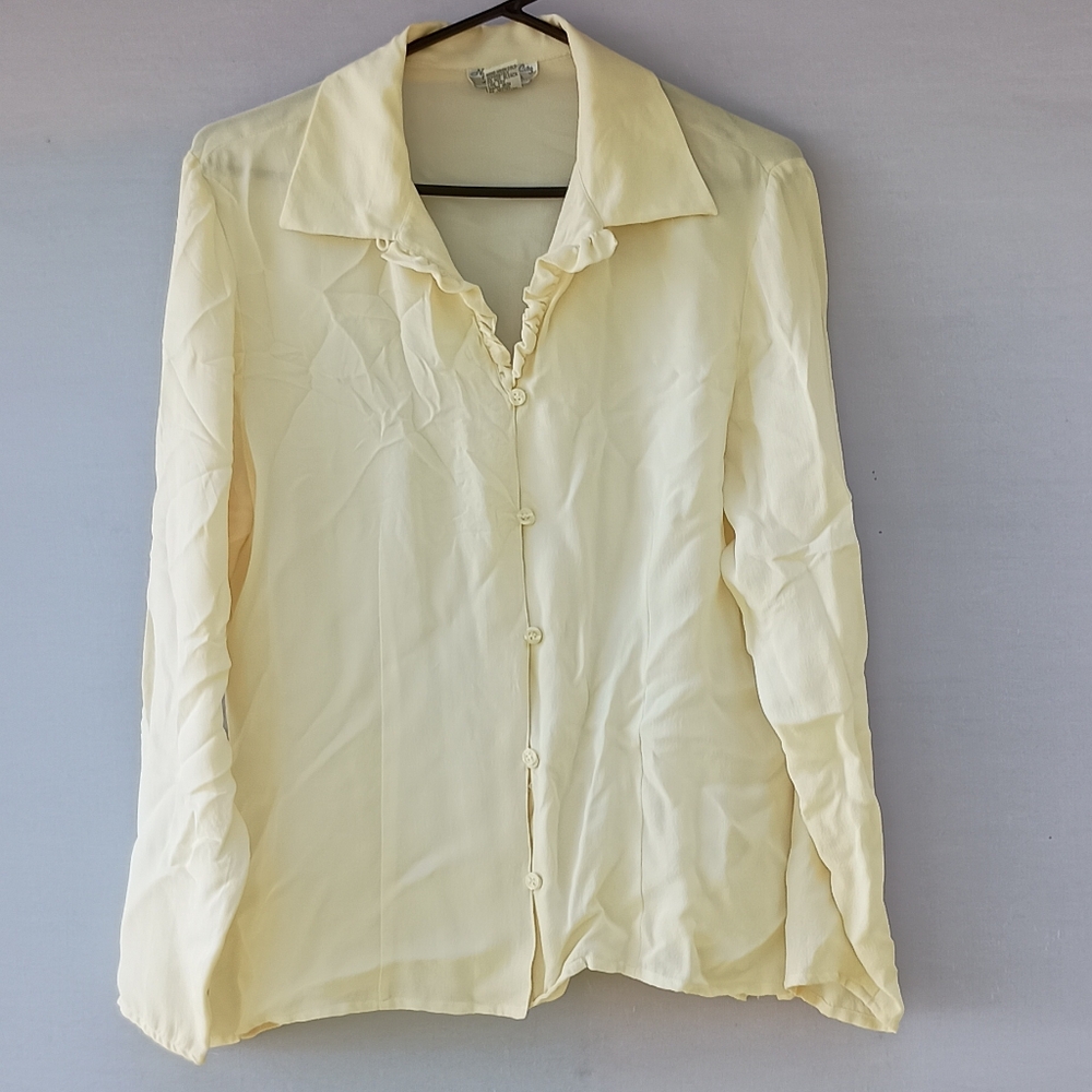 New York City design Co. 100% silk Ivory button up blouse size 14